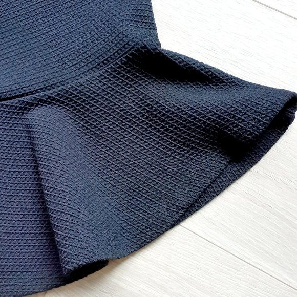 Cute THX Thanx Collection Slip on Skirt - Picture 2 of 6